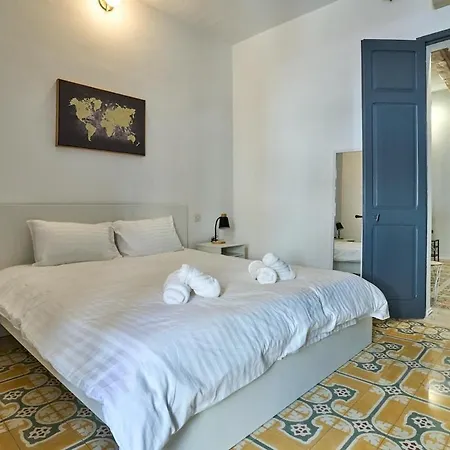 Appartement 3-bedroom - 3min To Seafront - High Speed Wifi Sliema