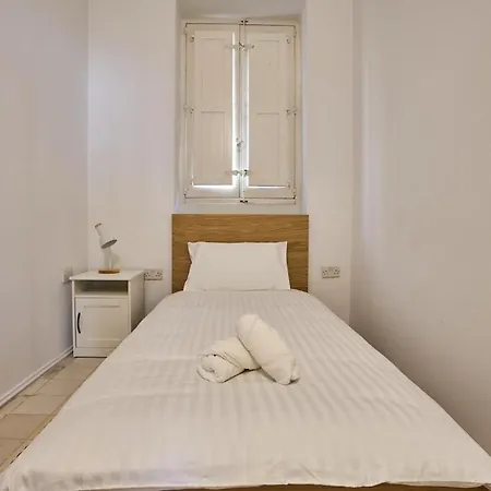 3-bedroom - 3min To Seafront - High Speed Wifi Διαμέρισμα